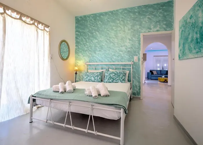 Blue Violet Apartment