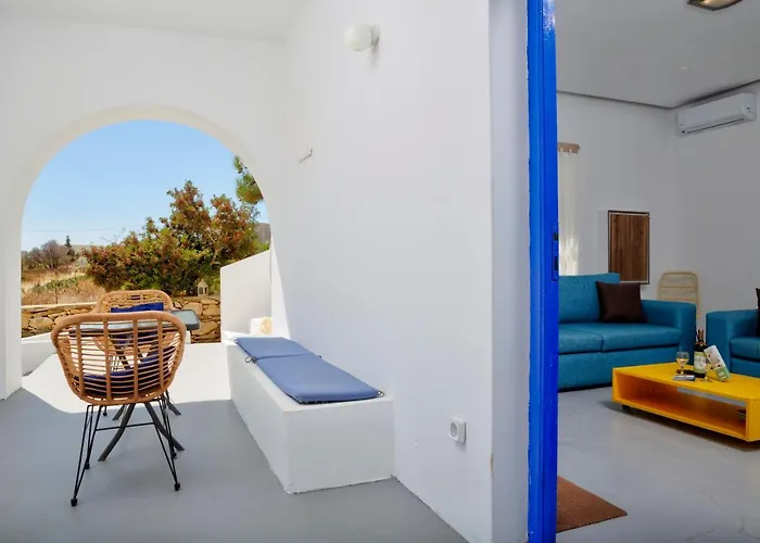 Blue Violet Apartment
