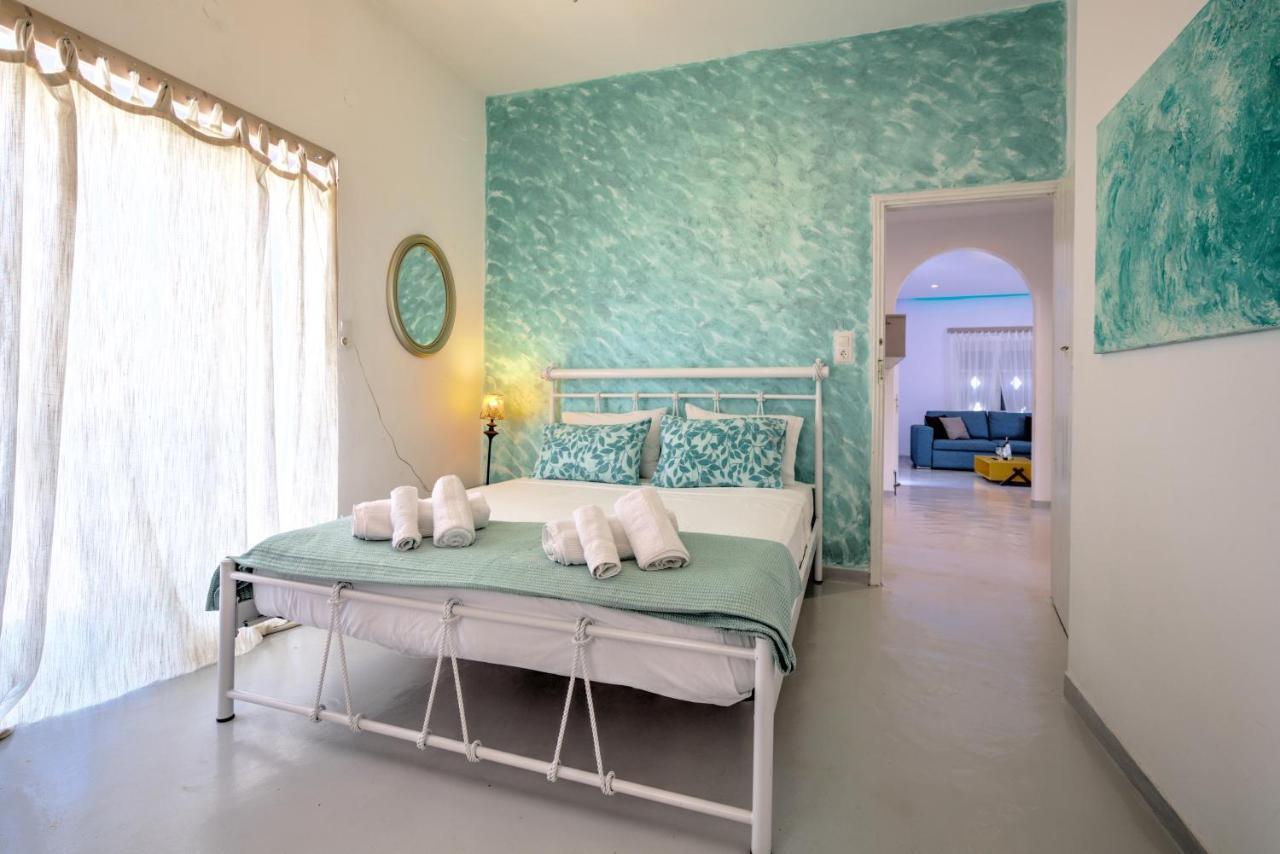 Apartment Blue Violet Drios
